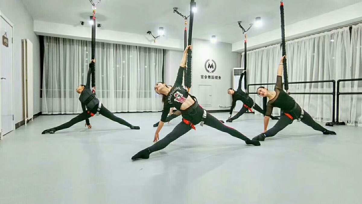 空中活力带江陵首期火爆来袭!室内蹦极 瑜伽 普拉提 舞蹈.